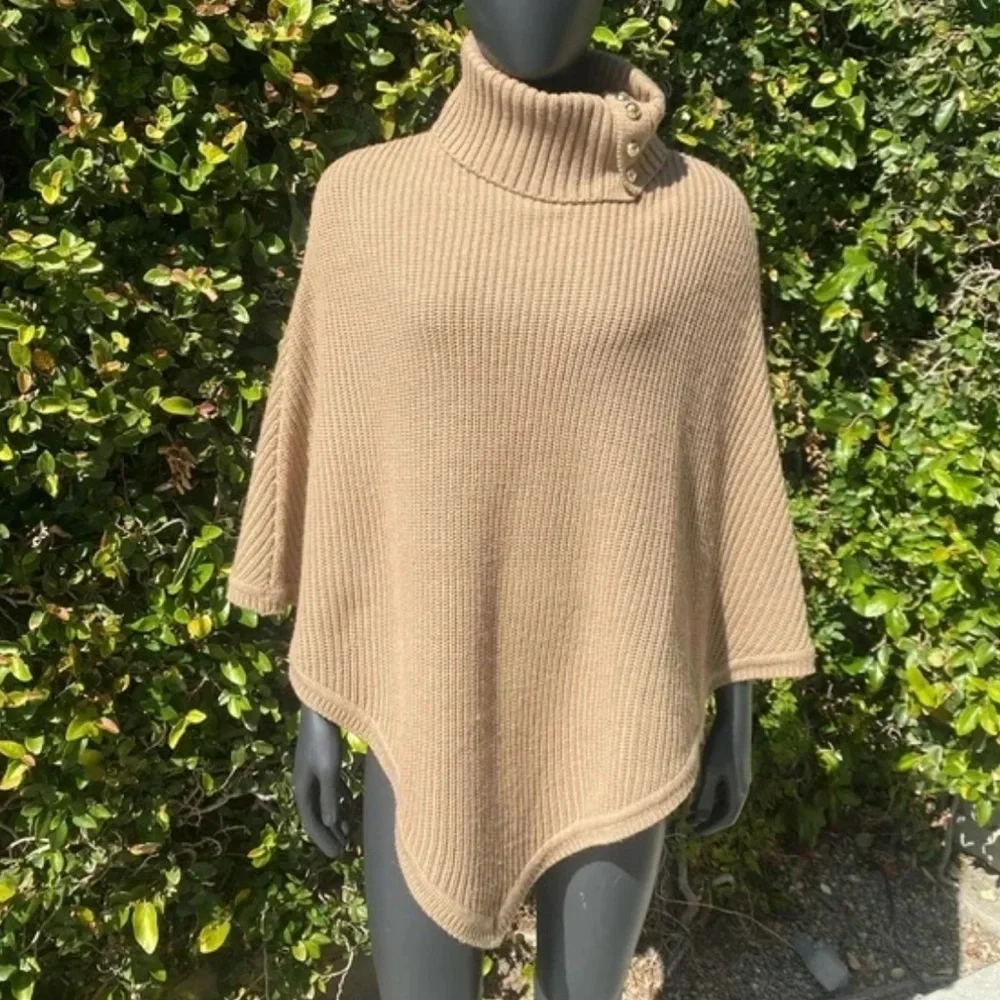 Michael Kors Women's Wide-Rib Button Turtleneck Poncho one size
